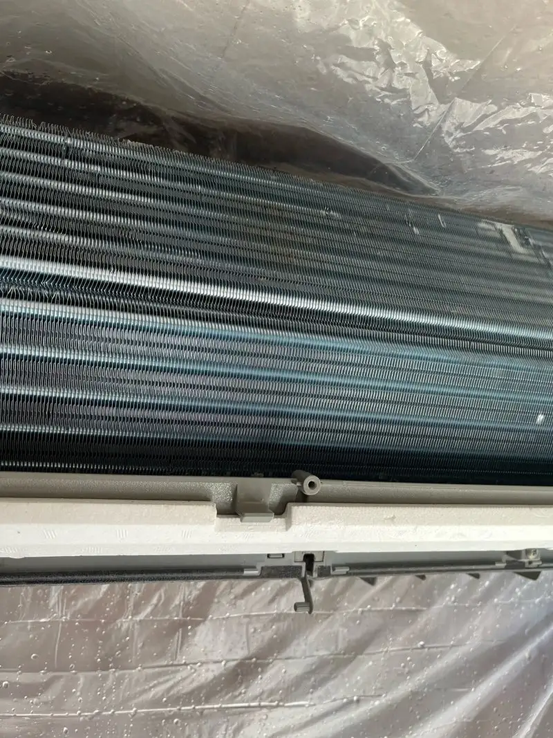 エアコン内部洗浄の様子