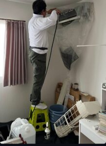 あま市でのエアコンクリーニング作業