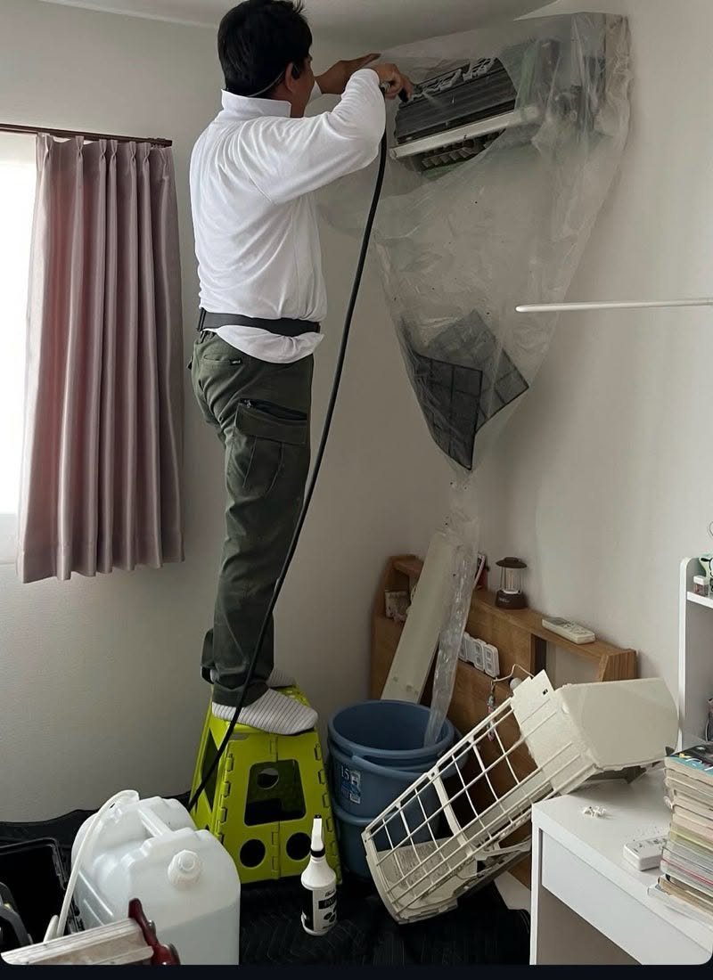 あま市でのエアコンクリーニング作業