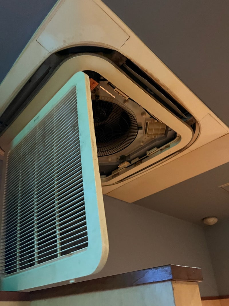 業務用エアコン分解洗浄