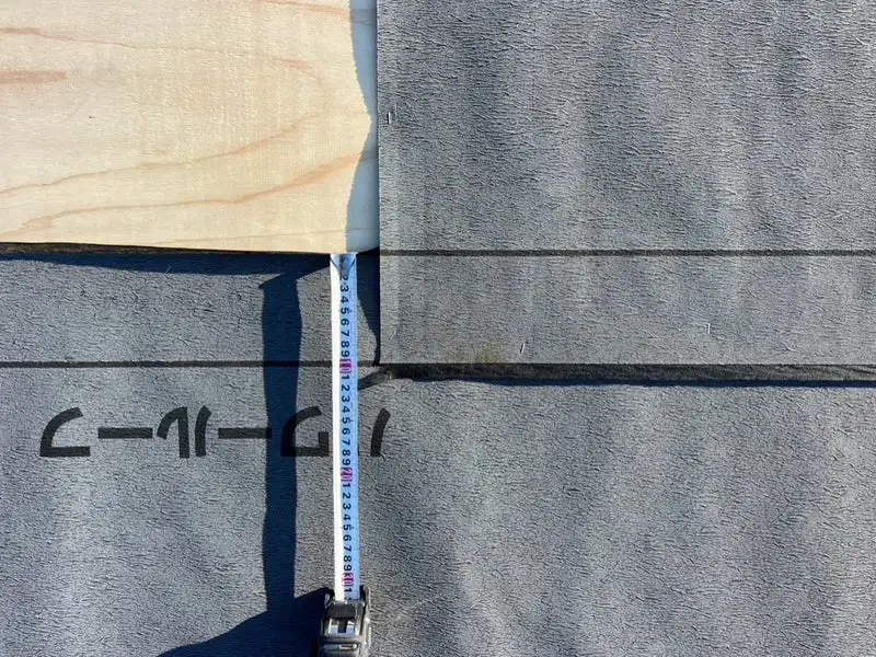 屋根工事　施工前の確認作業